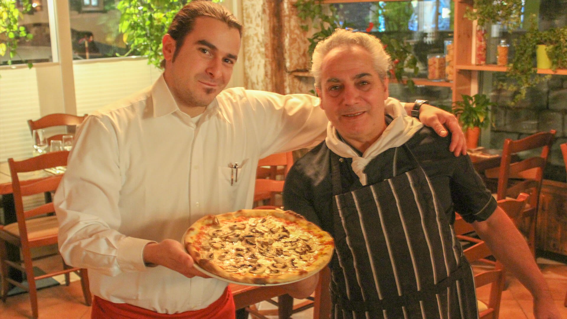 (c) Pizzeria-elmoro.at